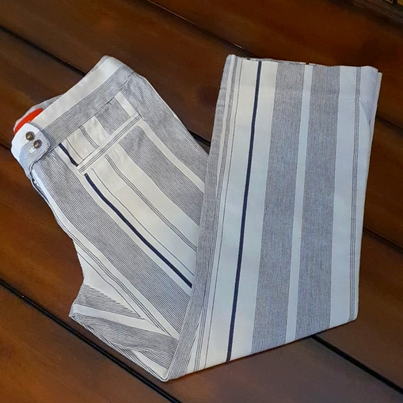 Anthropologie Ankle Flare Pants. Linen-Cotton Blend. - Picture 7 of 11